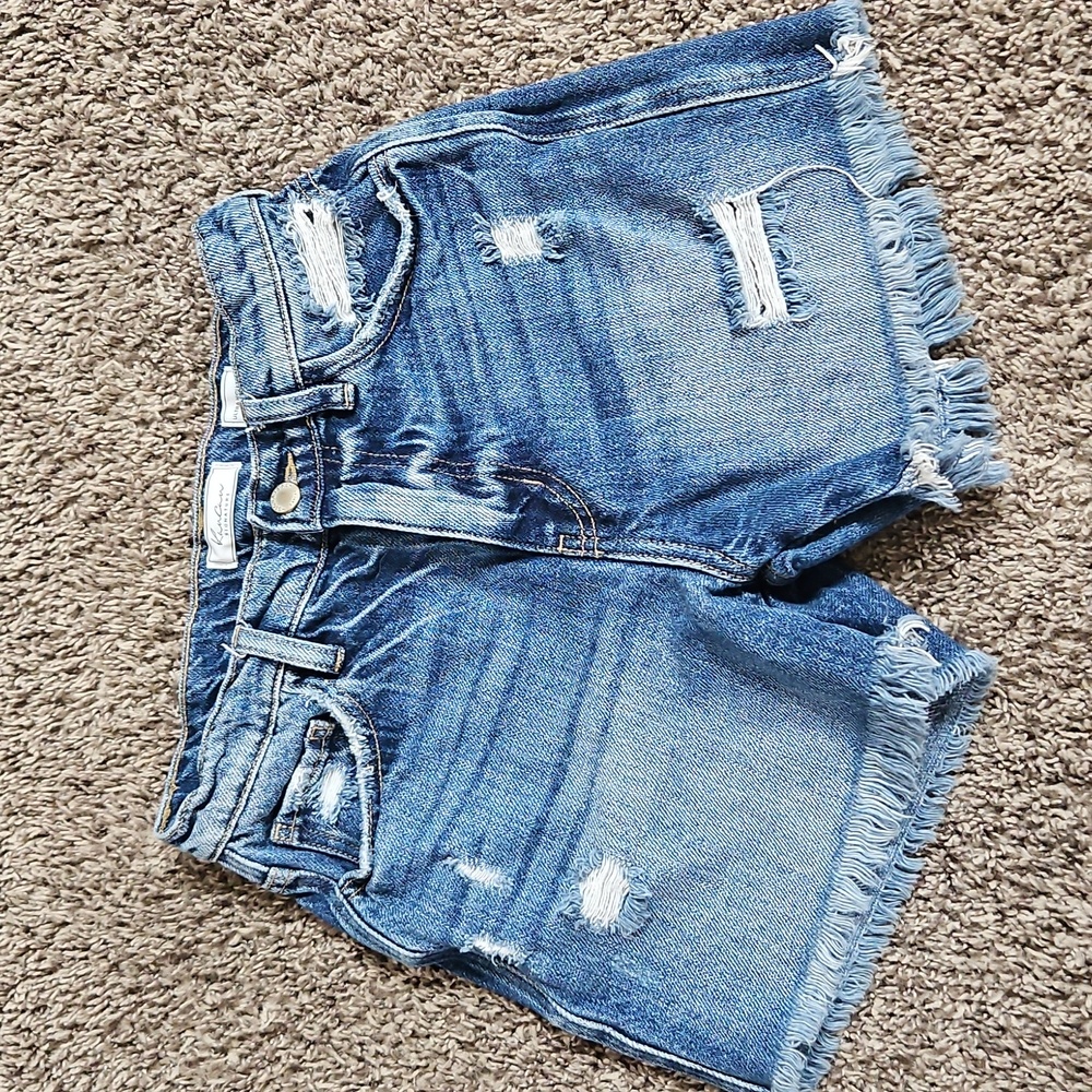 KanCan Frayed Hem Blue Jean Shorts